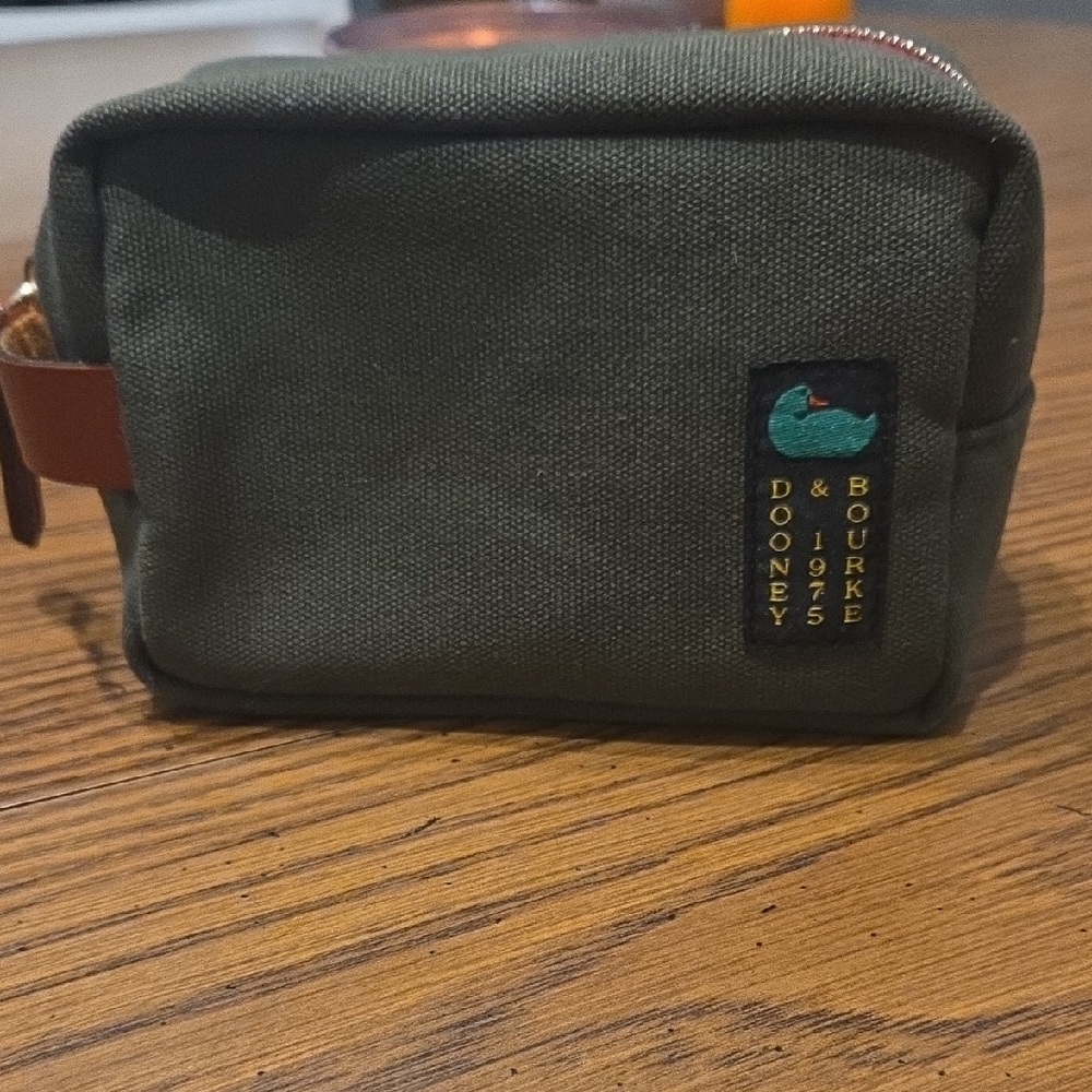 Dooney And Bourke Canvas Make Up Bag *NEW*